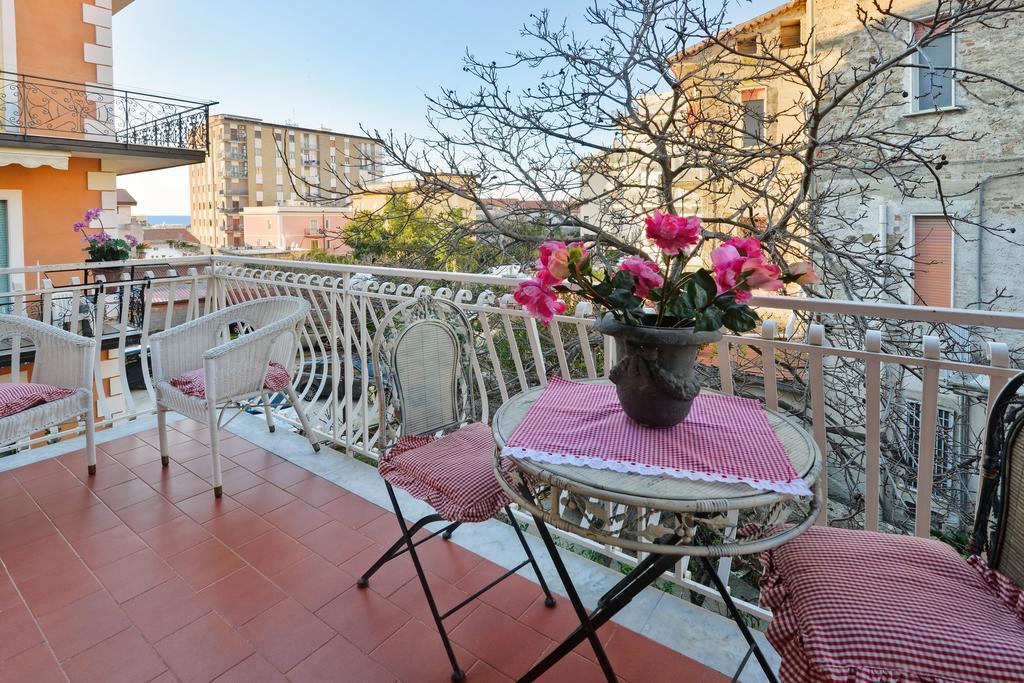 La Bouganville Holiday House Agropoli Εξωτερικό φωτογραφία